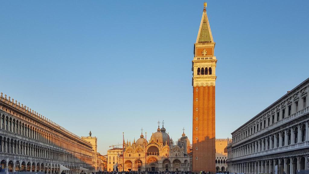 Casa Petrarca * Venecia
